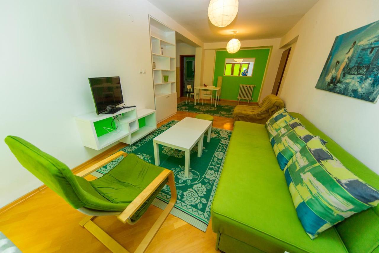 Hotel Pine Szkopje Kültér fotó